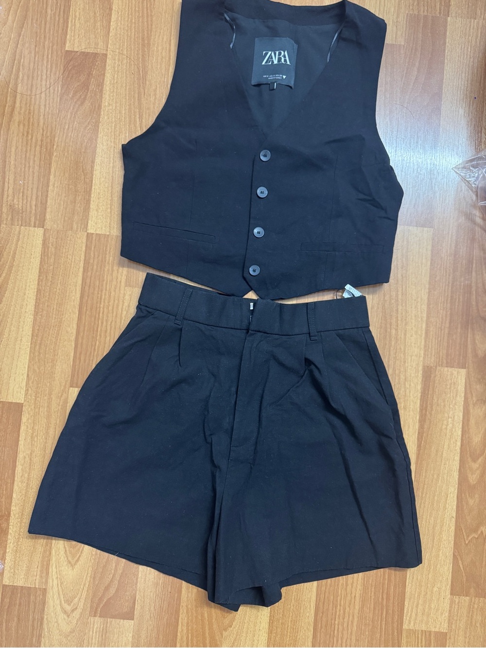 Zara Black Tailored Vest and High-Waist Shorts Set